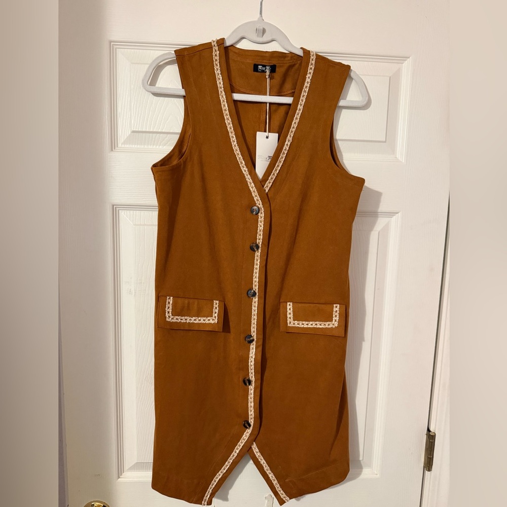 Miss Me Sleeveless Button-Front Midi Dress in Cognac Brown